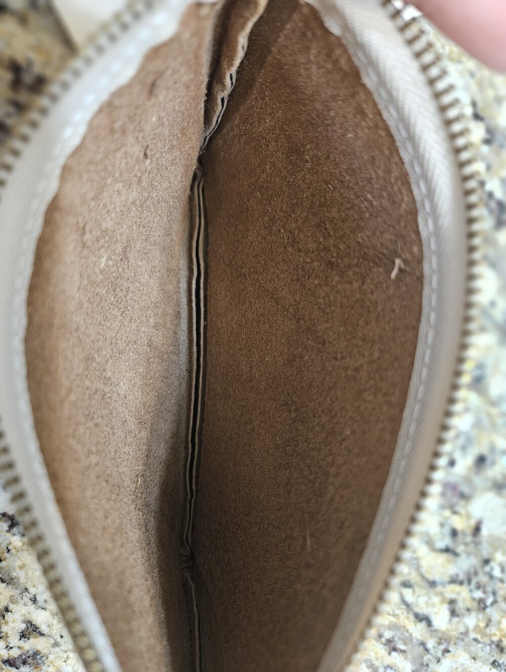 KMM & CO Grey Cypress Leather Pouch - Picture 3 of 5